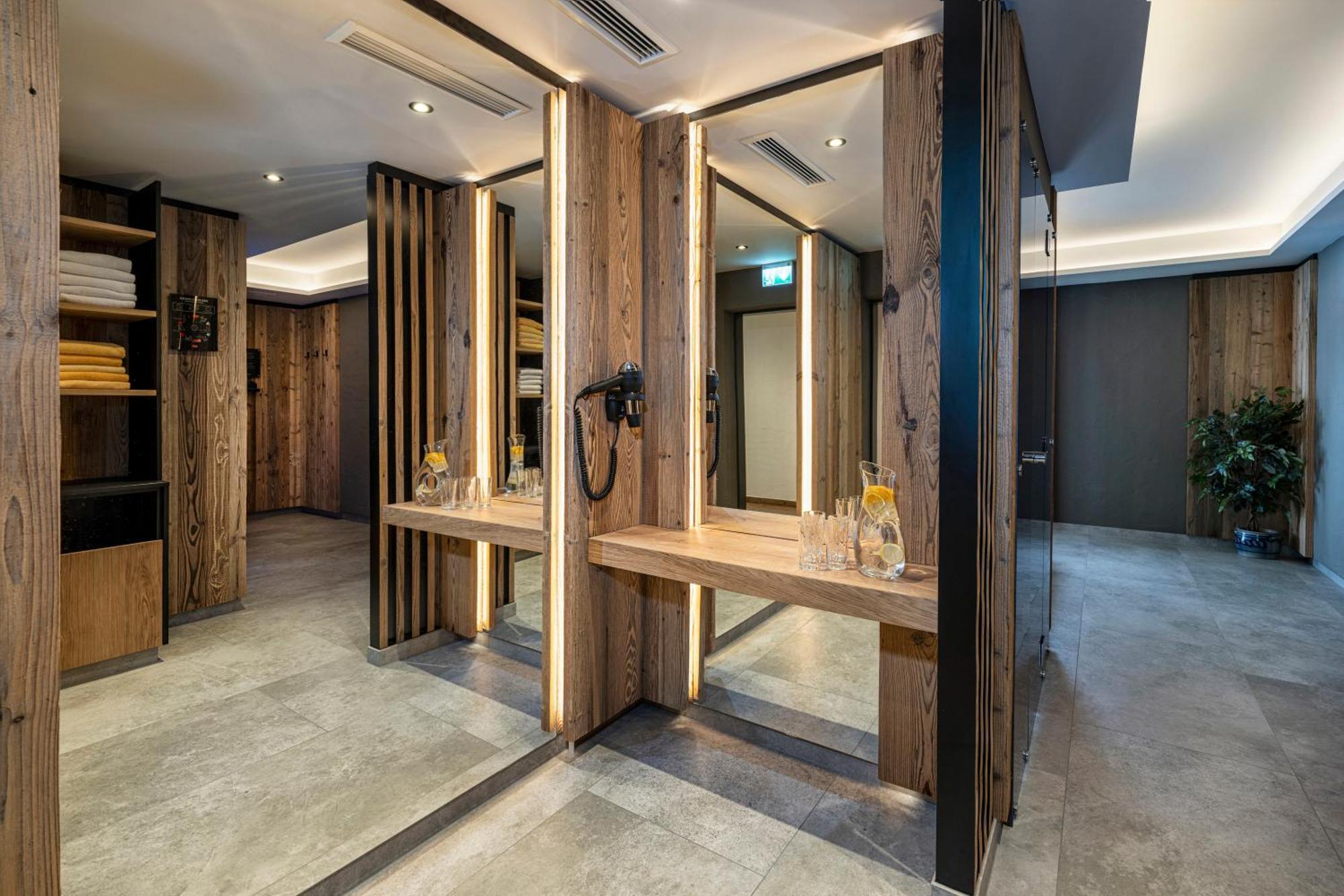 Aparthotel Weningeralm โอเบอร์เทาเอิร์น ภายนอก รูปภาพ