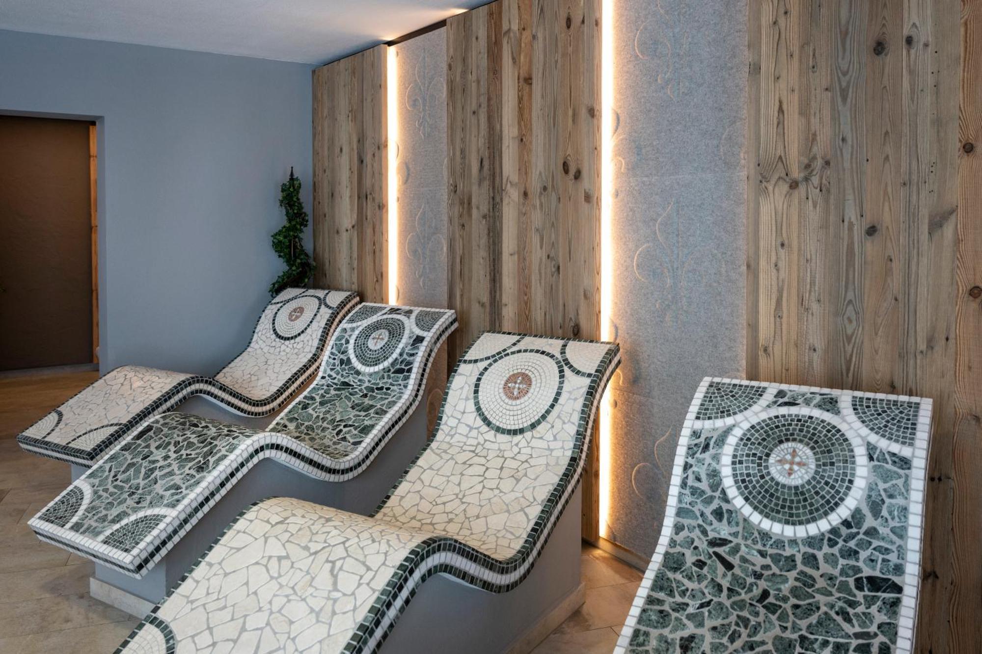 Aparthotel Weningeralm โอเบอร์เทาเอิร์น ภายนอก รูปภาพ
